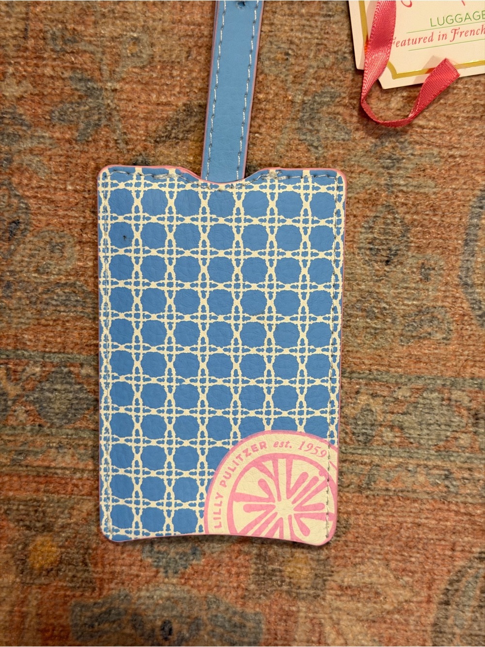 Brand New Lilly Pulitzer Luggage Tag With Pull Down ID in Frenchie Blue Caning - Picture 5 of 7